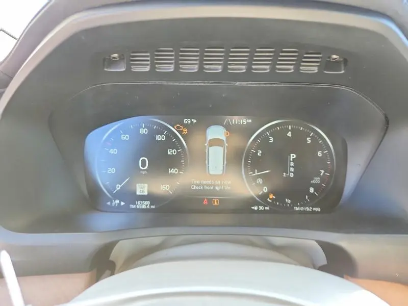 2016 VOLVO XC90 T6  