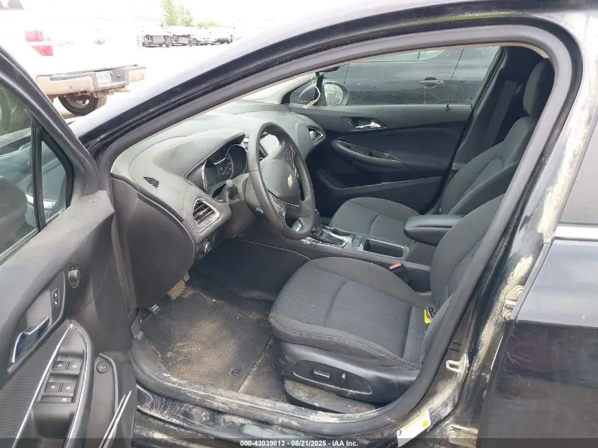 2016 CHEVROLET CRUZE LT AUTO