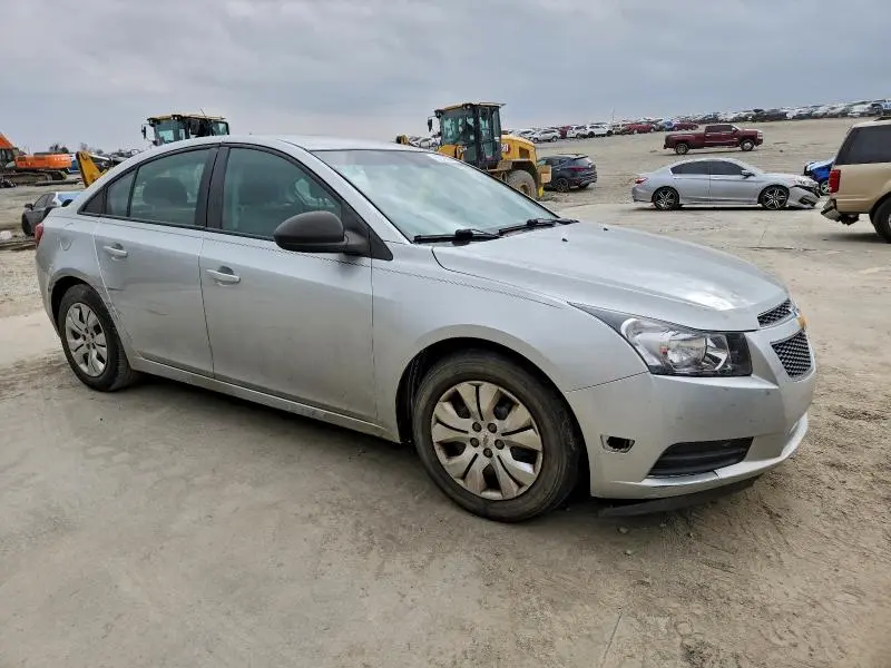 2013 CHEVROLET CRUZE LS  