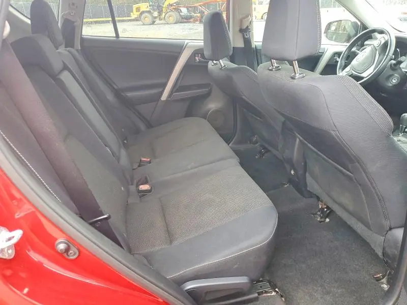 2016 TOYOTA RAV4 XLE  