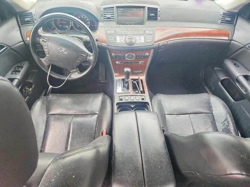 2010 INFINITI M35 X  