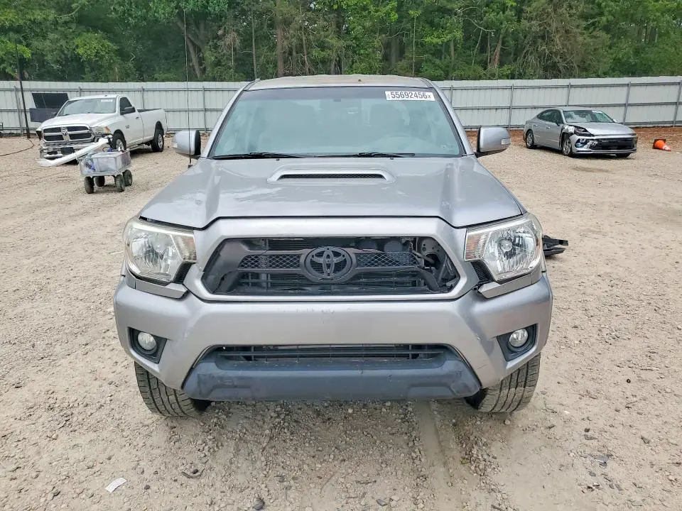 2015 TOYOTA TACOMA V6  