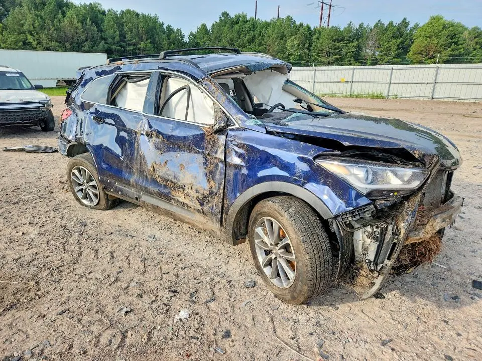 2018 HYUNDAI SANTA FE SE  