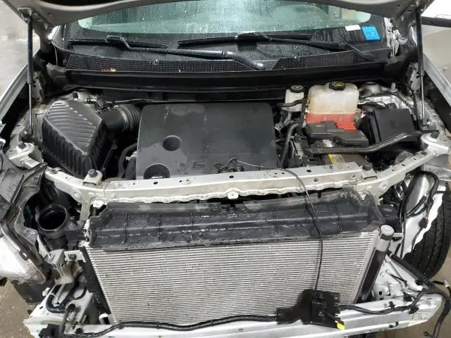 2021 CHEVROLET TRAVERSE LT  