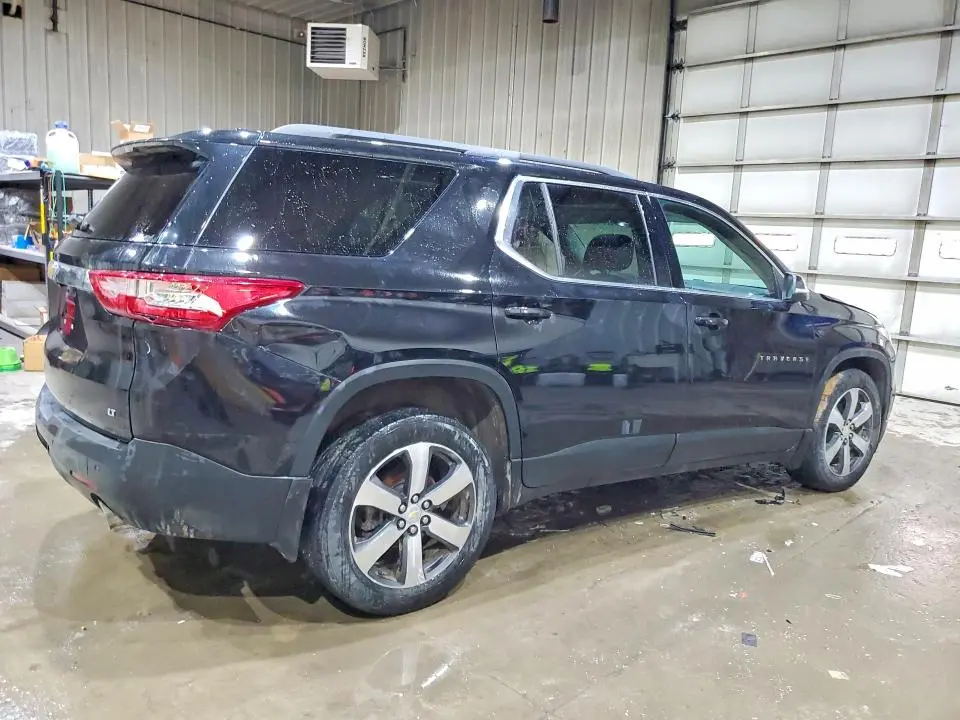 2021 CHEVROLET TRAVERSE LT  