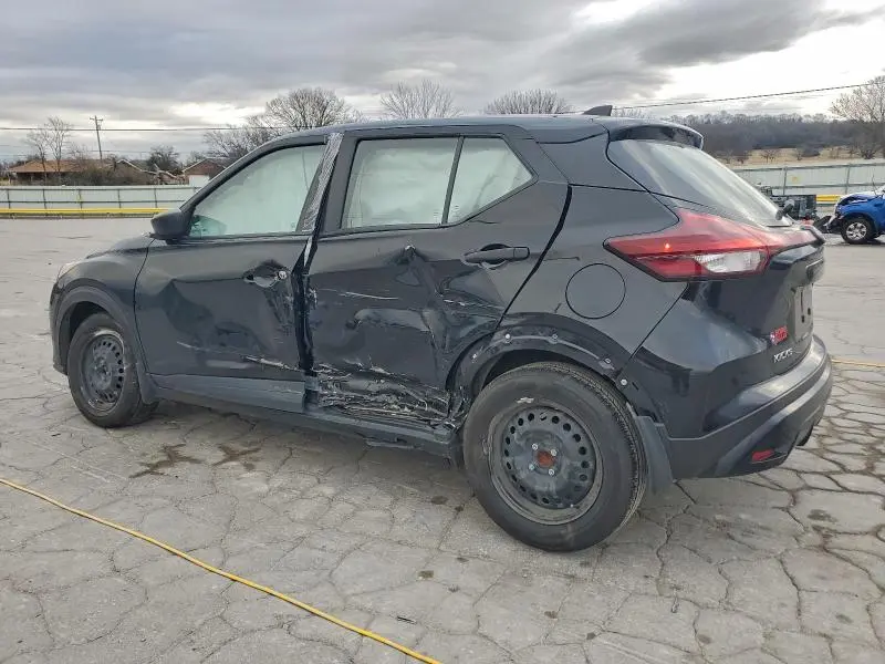 2023 NISSAN KICKS S  