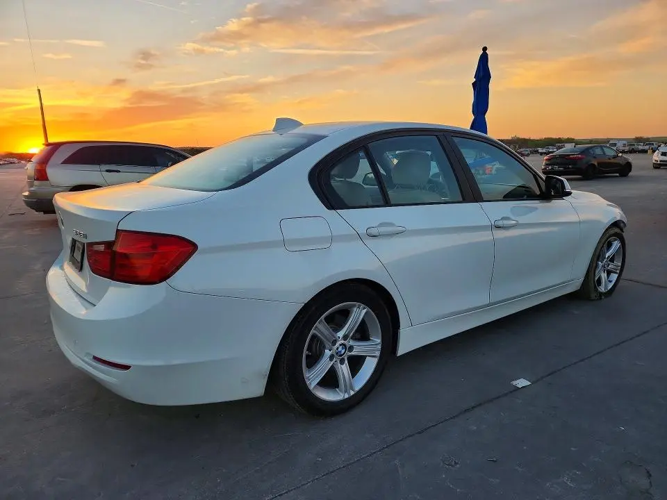 2014 BMW 328   