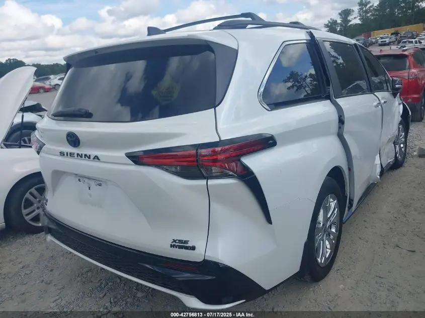 2023 TOYOTA SIENNA 25TH ANNIVERSARY EDITION