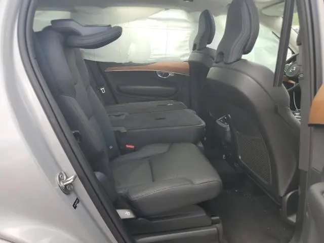 2024 VOLVO XC90 PLUS  