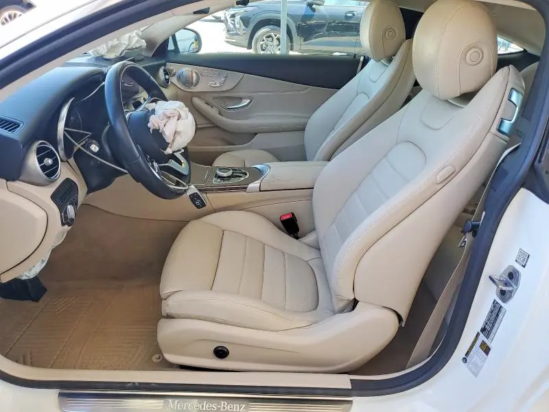 2019 MERCEDES-BENZ C 300  