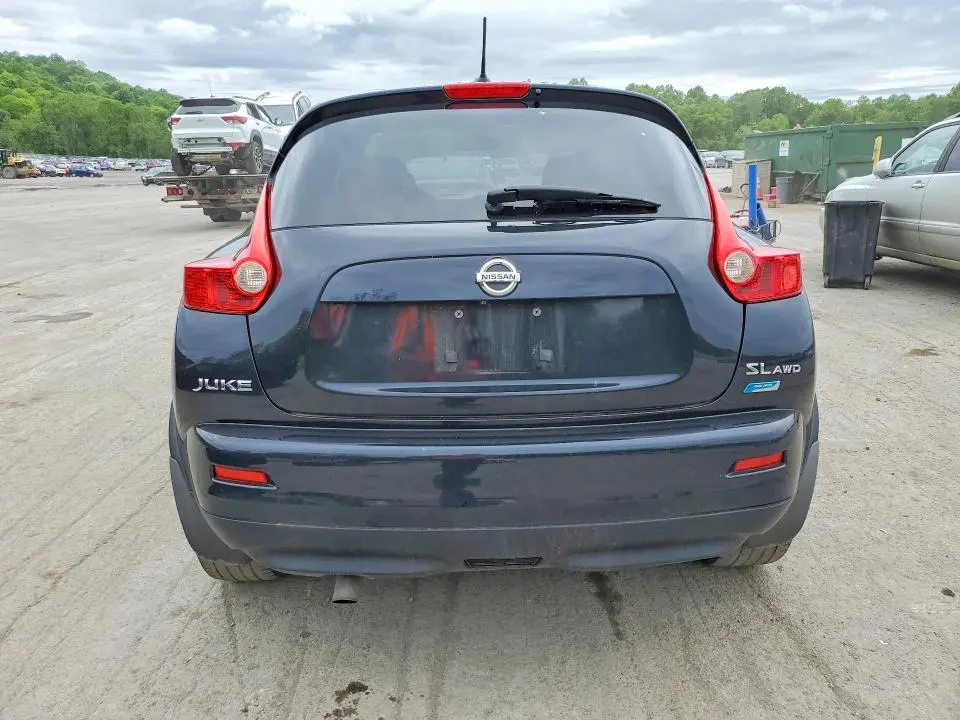 2013 NISSAN JUKE S  