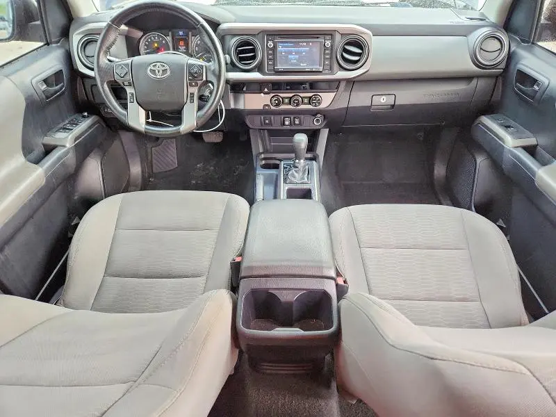 2018 TOYOTA TACOMA SR5 V6  