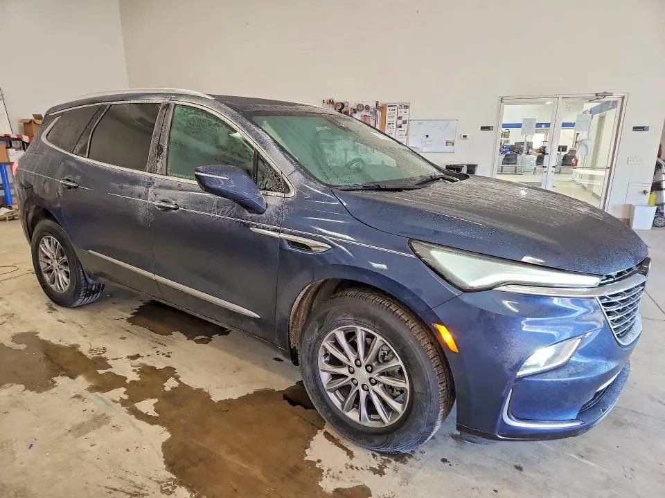 2022 BUICK ENCLAVE ESSENCE  