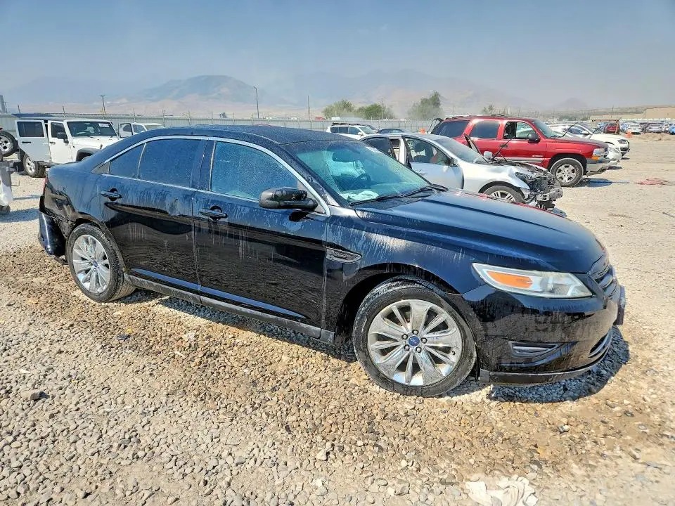 2012 FORD TAURUS LIMITED  