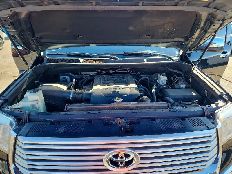 2016 TOYOTA TUNDRA CREWMAX LIMITED  