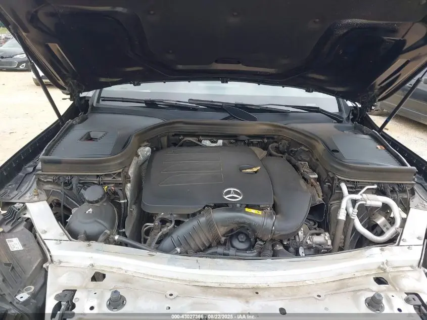 2022 MERCEDES-BENZ GLC 300 SUV