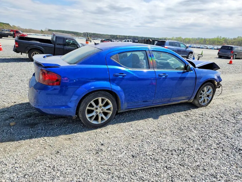 2012 DODGE AVENGER R  
