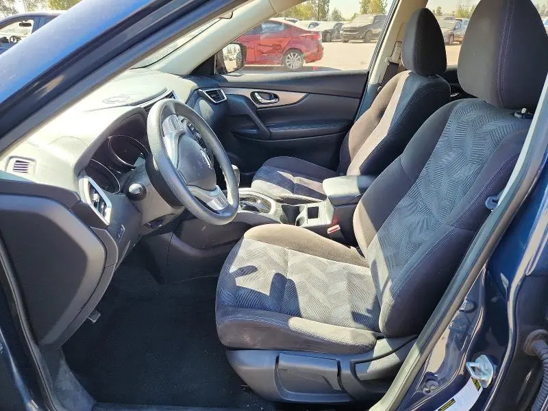 2015 NISSAN ROGUE S  