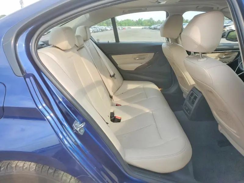 2016 BMW 320 XI  