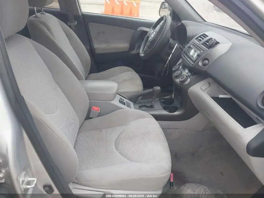 2012 TOYOTA RAV4 BASE V6