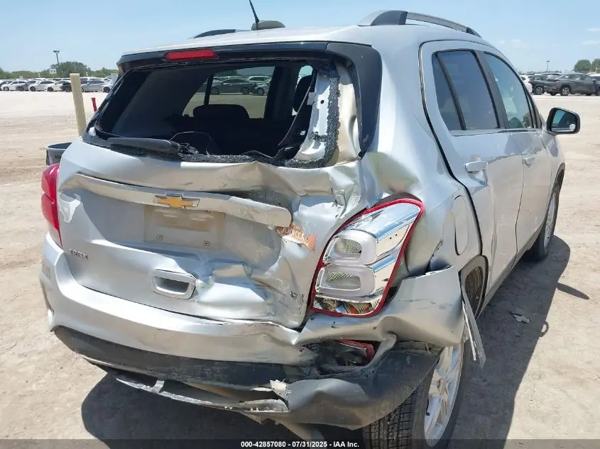 2017 CHEVROLET TRAX LT