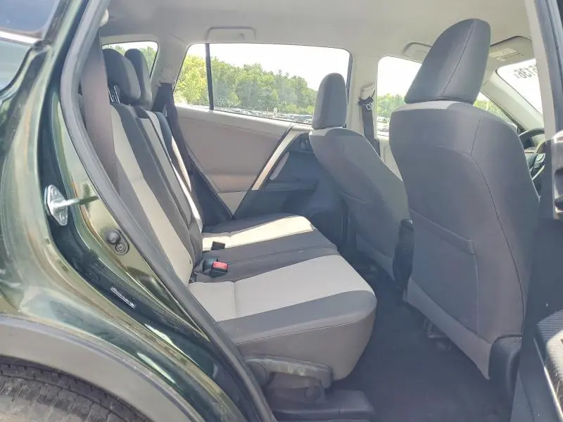 2013 TOYOTA RAV4 LE  