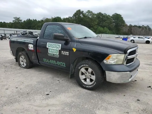 2013 RAM 1500 ST