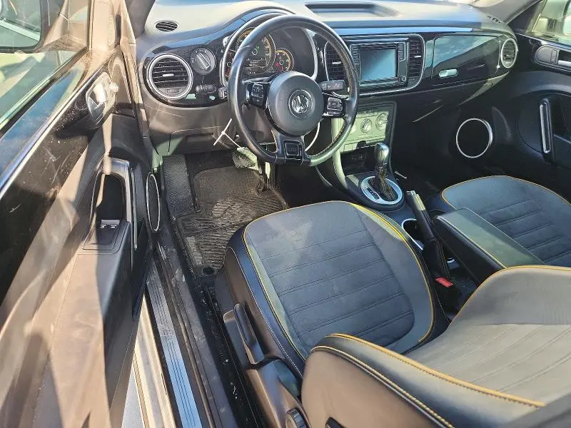 2016 VOLKSWAGEN BEETLE DUNE  