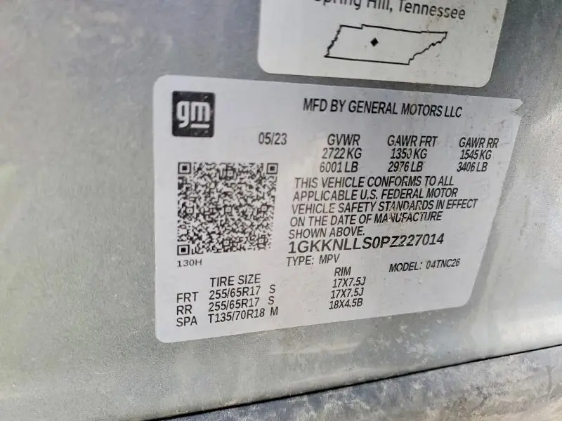 2023 GMC ACADIA AT4  
