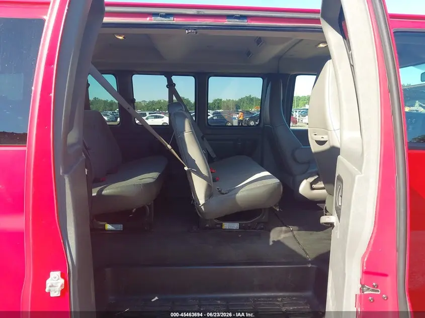2017 CHEVROLET EXPRESS 3500 LT