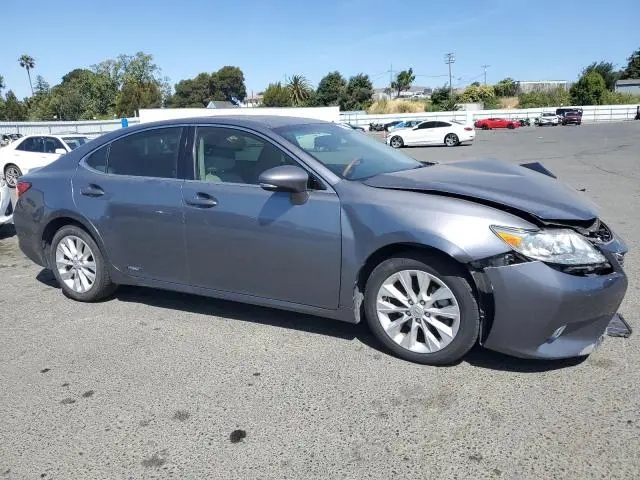 2014 LEXUS ES 300H  