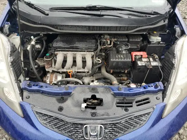 2013 HONDA FIT   