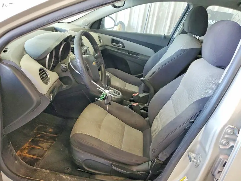 2013 CHEVROLET CRUZE LS  