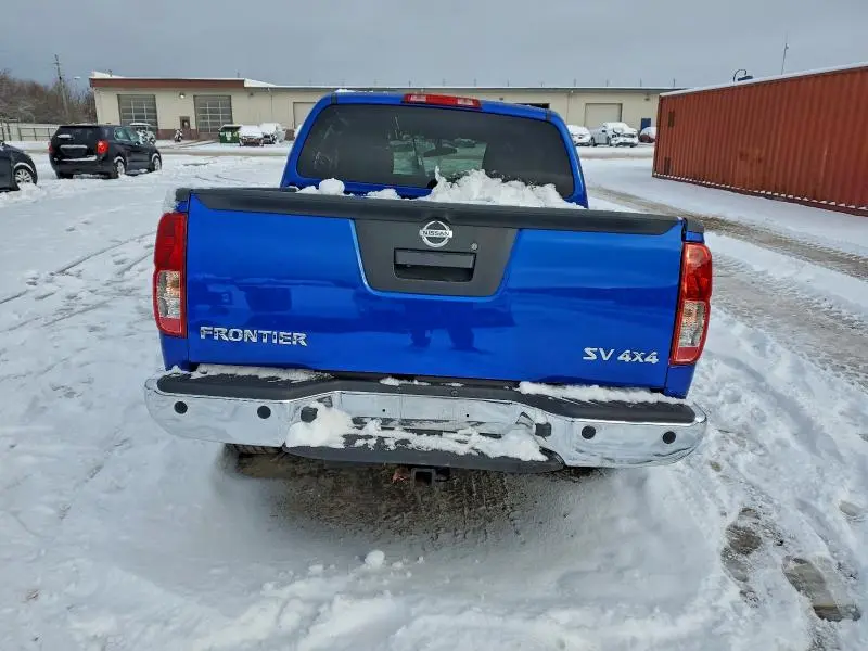 2013 NISSAN FRONTIER S  