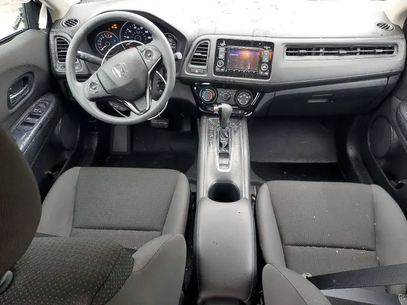 2022 HONDA HR-V LX  