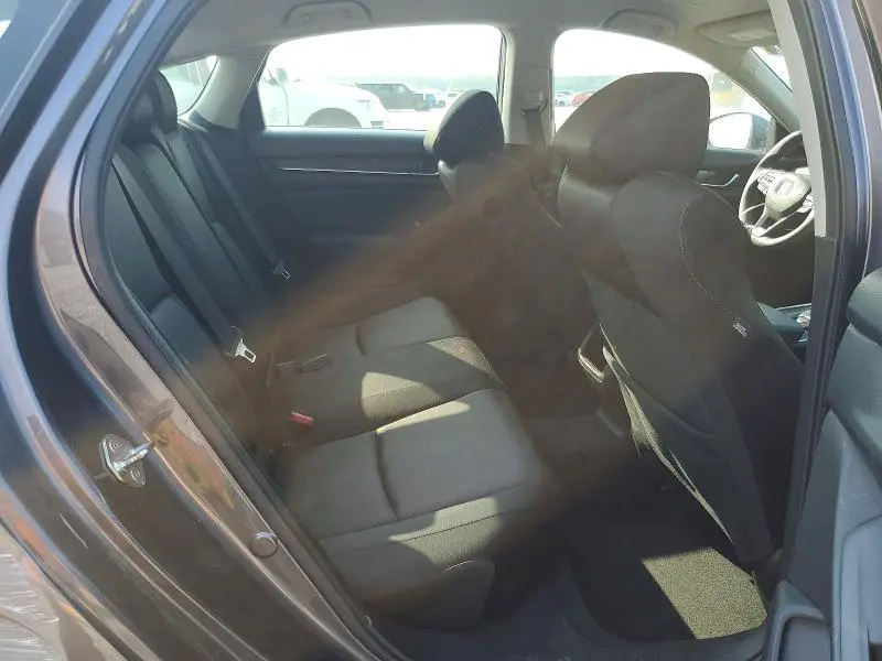 2019 HONDA ACCORD LX  