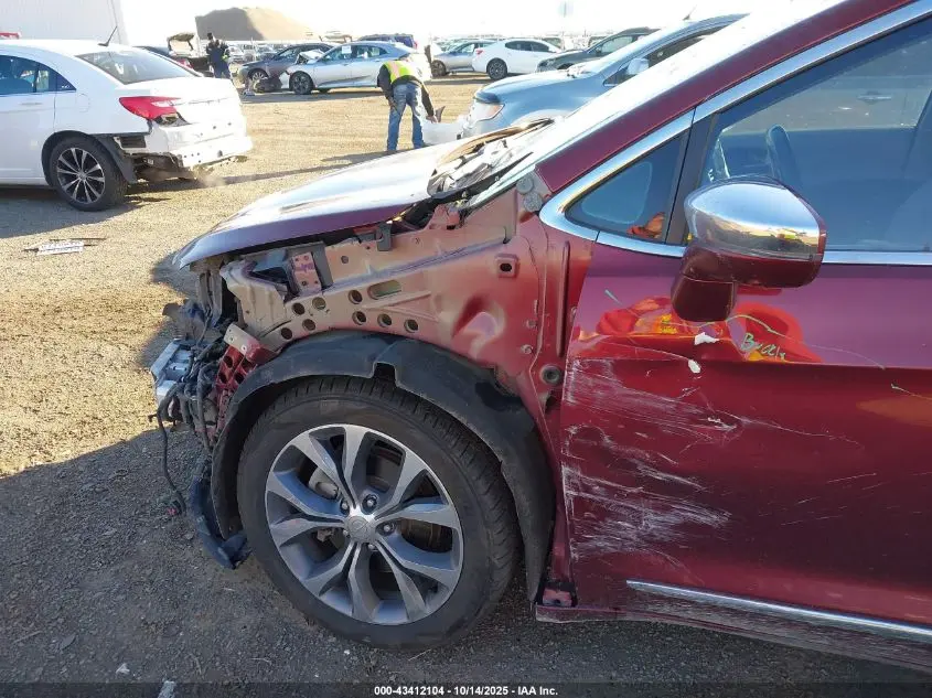 2017 CHRYSLER PACIFICA LIMITED