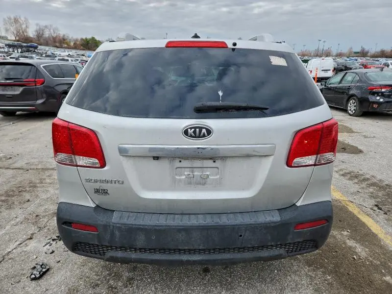 2012 KIA SORENTO BASE  