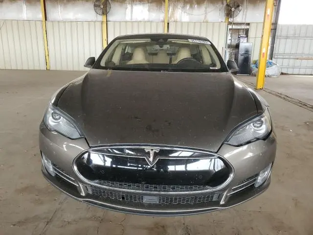 2015 TESLA MODEL S 85  