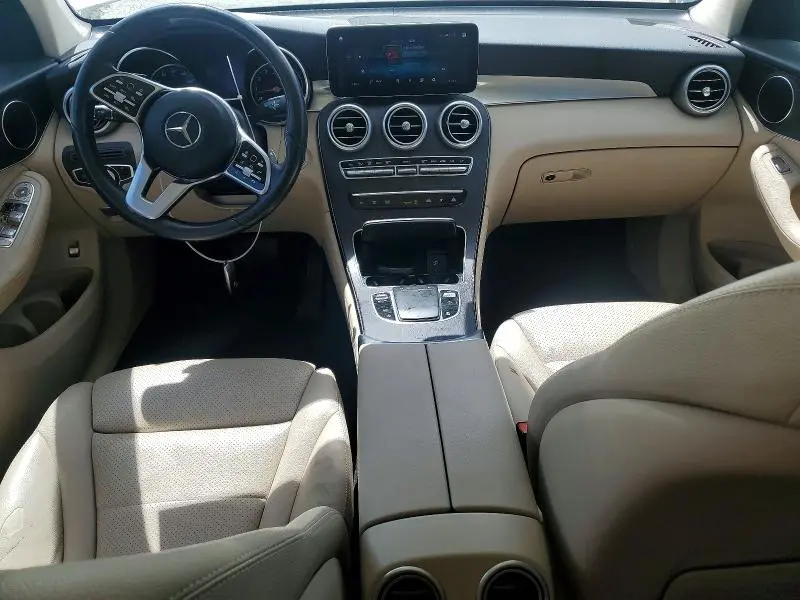 2020 MERCEDES-BENZ GLC 300  