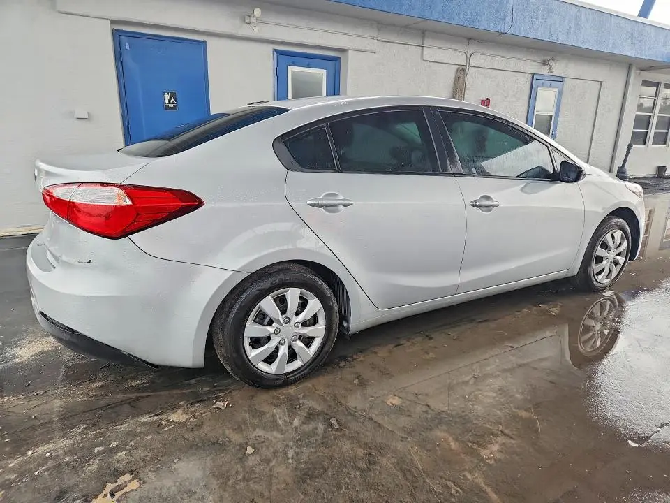 2015 KIA FORTE LX  