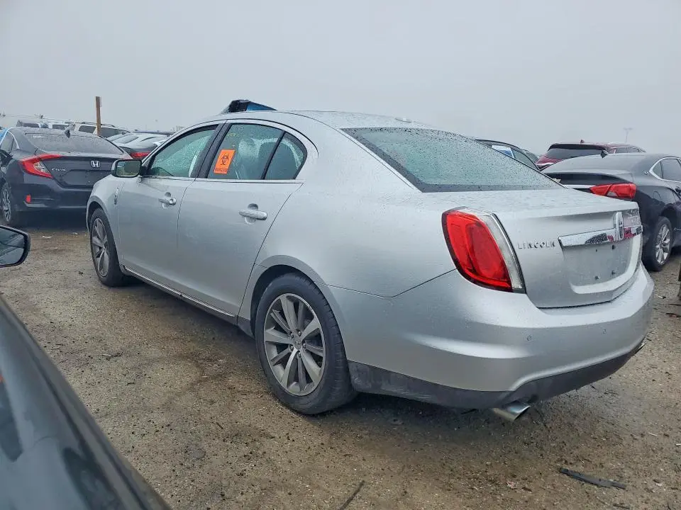 2011 LINCOLN MKS   