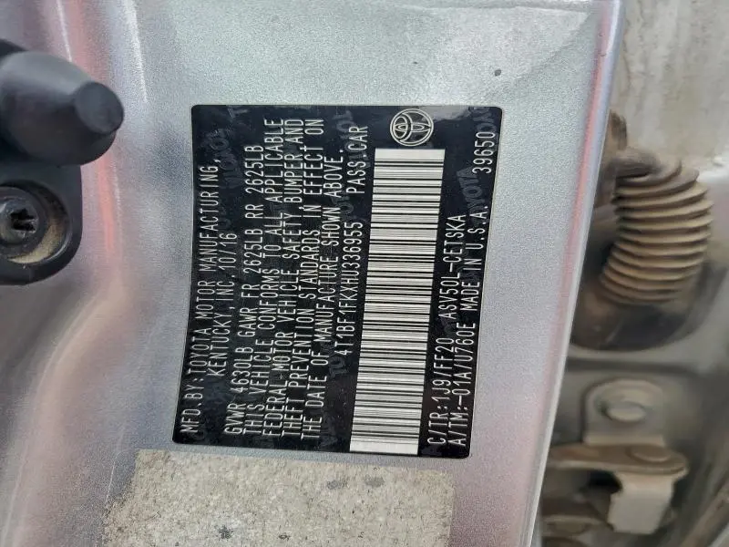 2017 TOYOTA CAMRY LE  