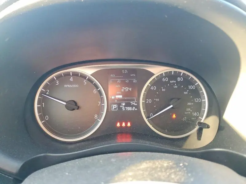 2021 NISSAN KICKS S  