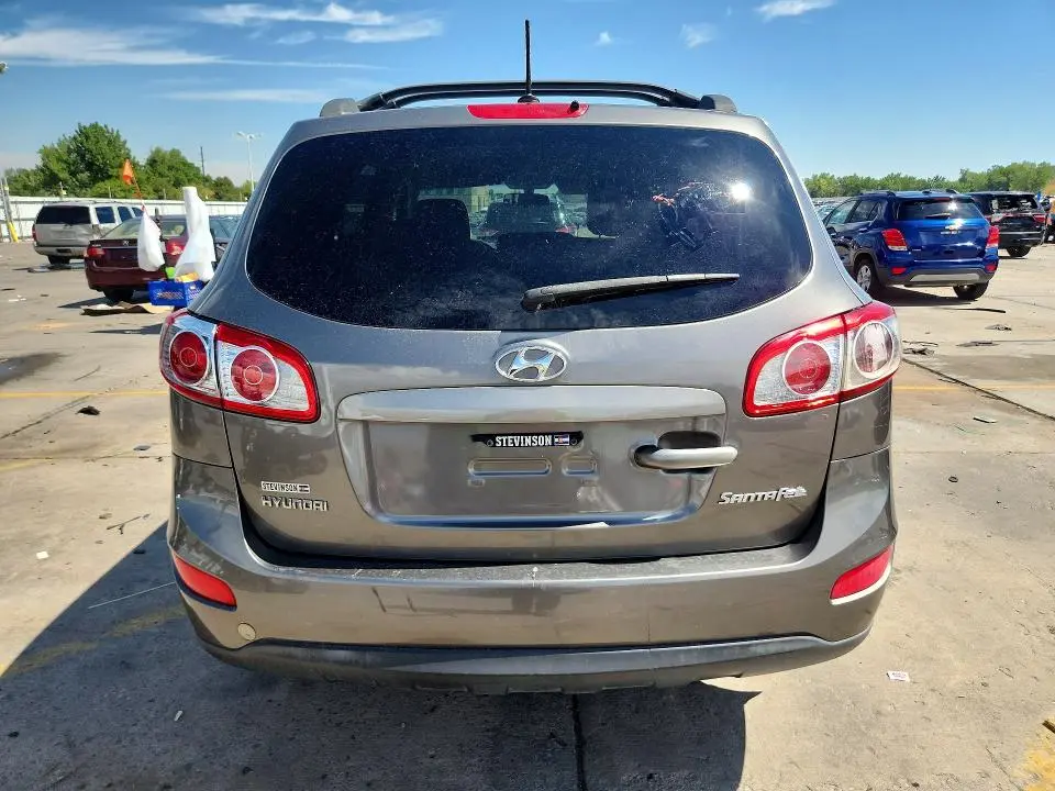 2011 HYUNDAI SANTA FE GLS  