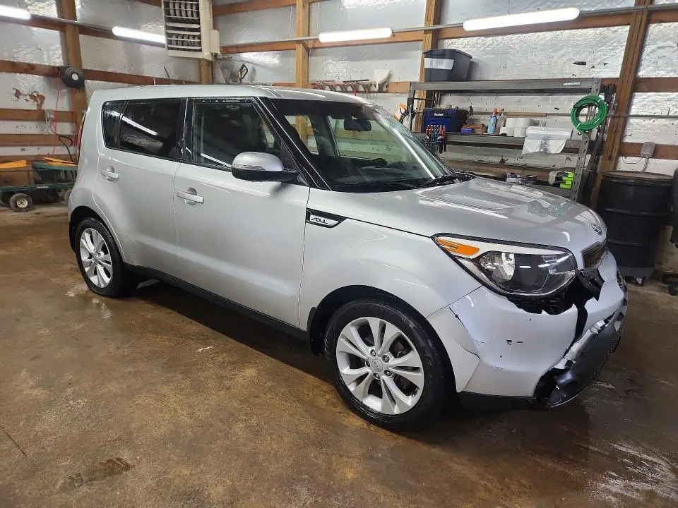 2014 KIA SOUL +  