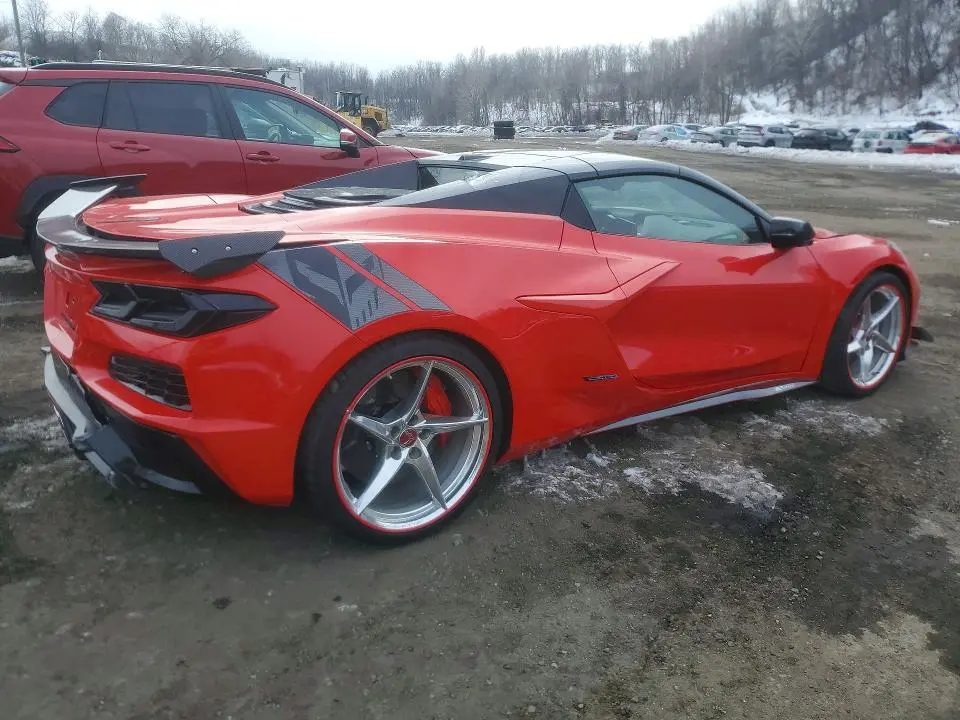 2024 CHEVROLET CORVETTE E-RAY 2LZ  