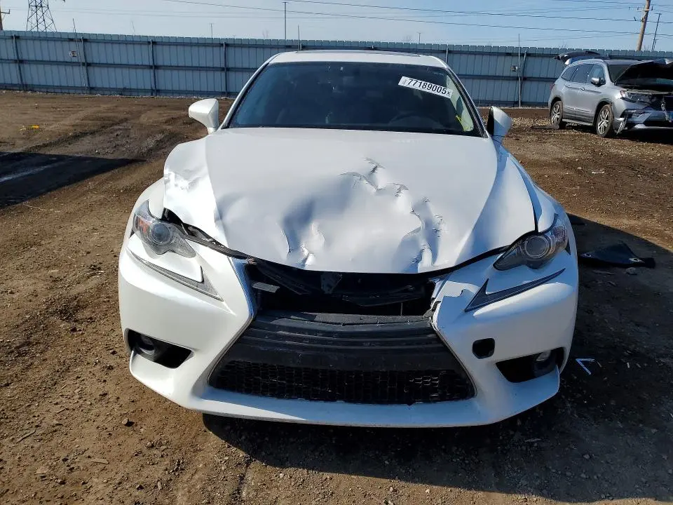 2016 LEXUS IS 200T BASE  