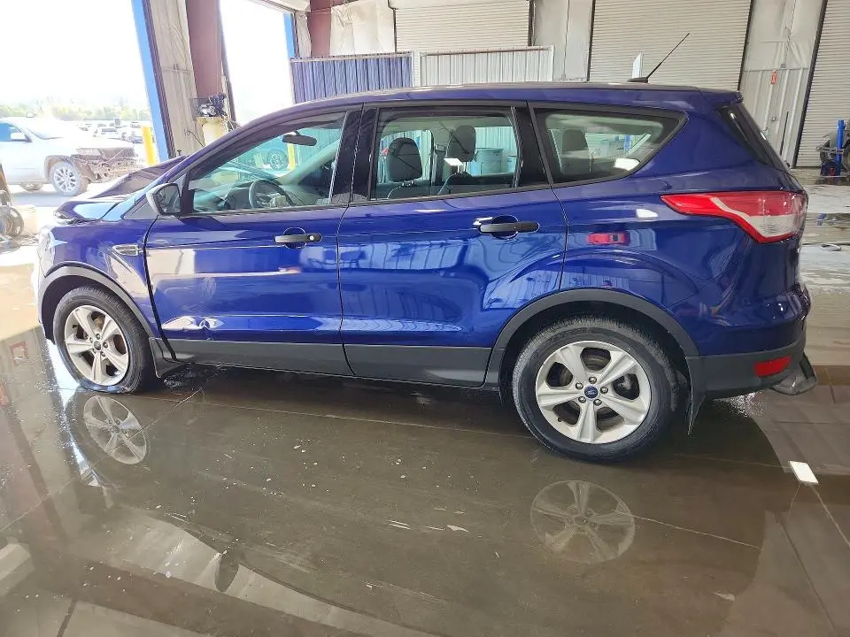 2016 FORD ESCAPE S  