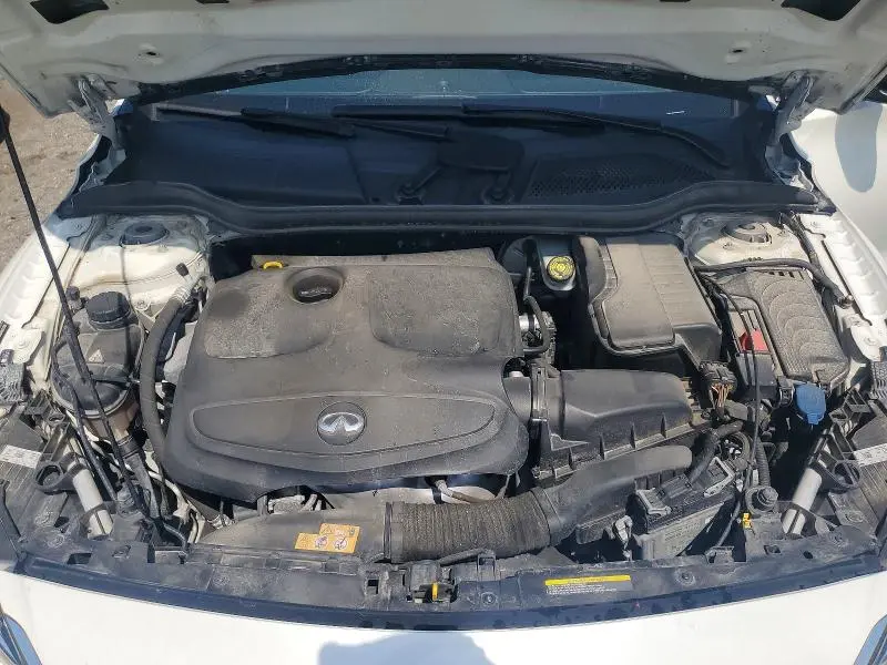 2017 INFINITI QX30 PREMIUM  